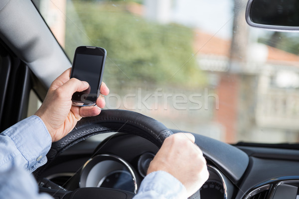 Férfi mobil vezetés összekuszált autó út Stock fotó © fotoedu