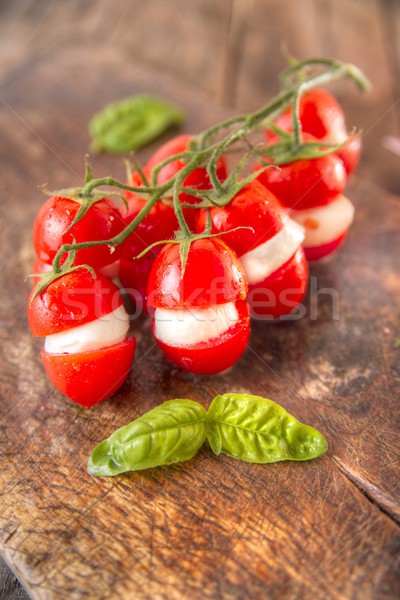 Fresh tomato and mozzarella Stock photo © Fotografiche