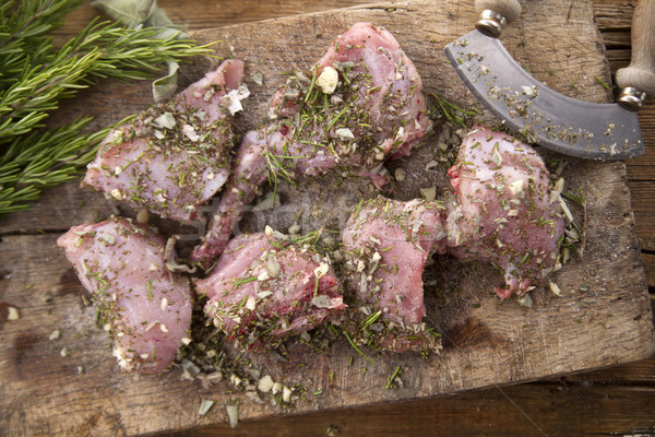 Foto stock: Crudo · conejo · preparación · picado · aromático · mediterráneo