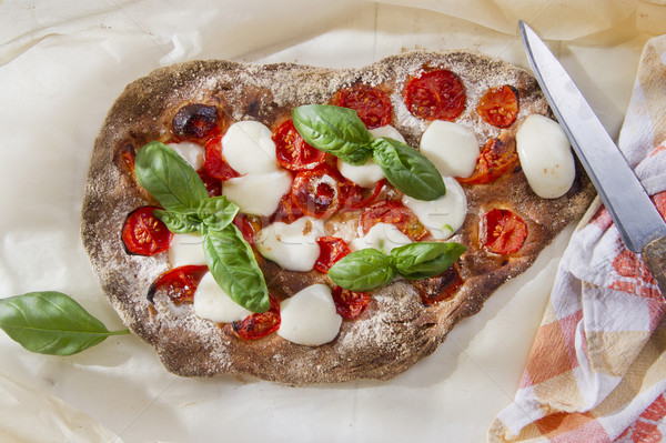 Pizza pełnoziarniste mąka glukoza restauracji obiedzie Zdjęcia stock © Fotografiche
