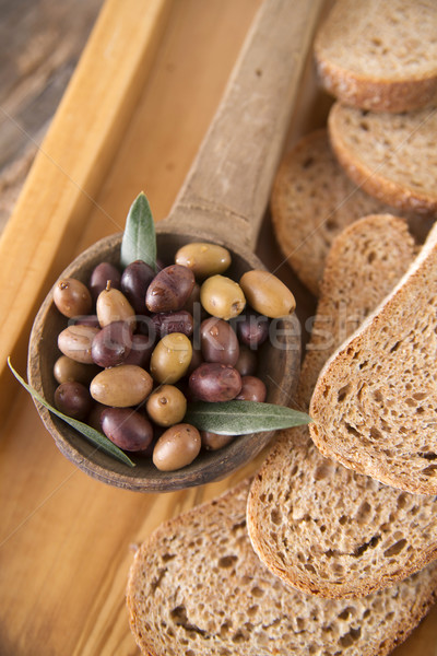 Bread and olives Stock photo © Fotografiche