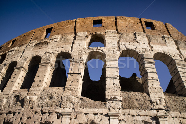 Detalhes coliseu ver arquitetônico europa antigo Foto stock © Fotografiche