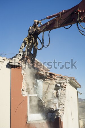 Sloop huis aardbeving centraal Stockfoto © Fotografiche