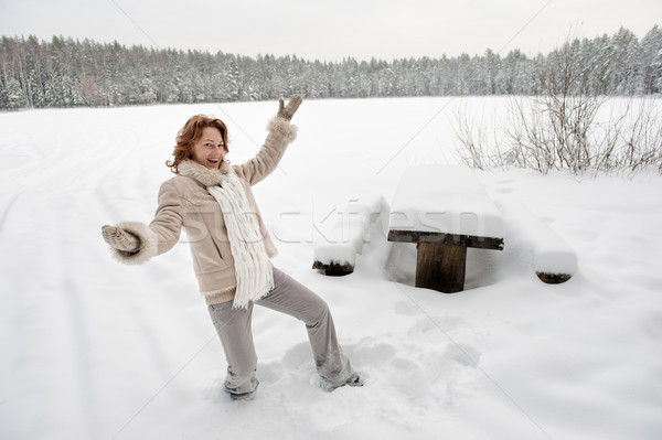 Stockfoto: Vreugde · aantrekkelijk · vrouw · dag · bos