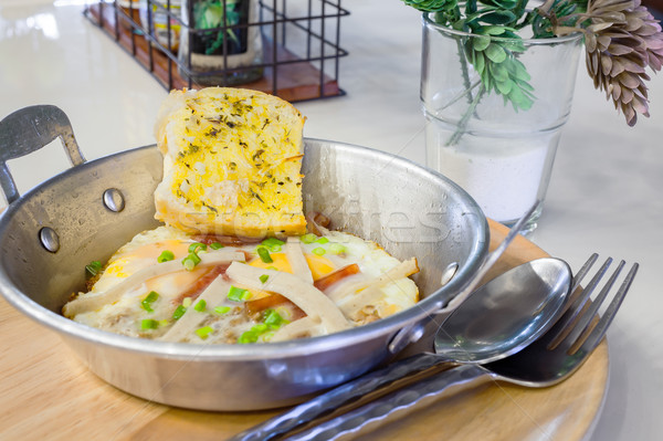 雞蛋 鍋 豬肉 麵包 早餐 傳統 商業照片 © FrameAngel