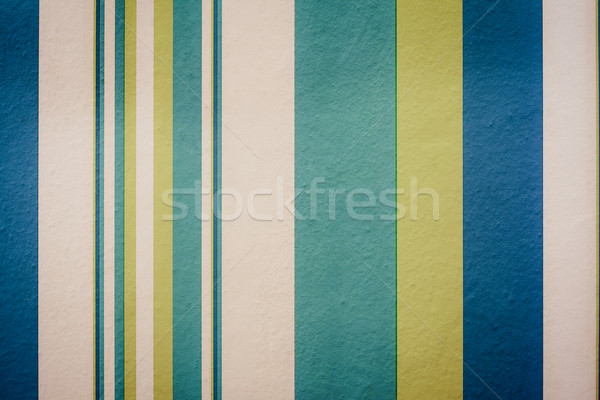Abstract colorat epocă dunga model perete Imagine de stoc © FrameAngel