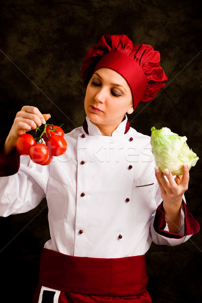 Bucătar-şef tomate calitate fotografie tineri femeie Imagine de stoc © Francesco83