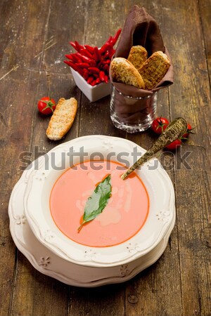 Tomatensuppe frischen hausgemachte Lorbeerblatt Holztisch Essen Stock foto © Francesco83