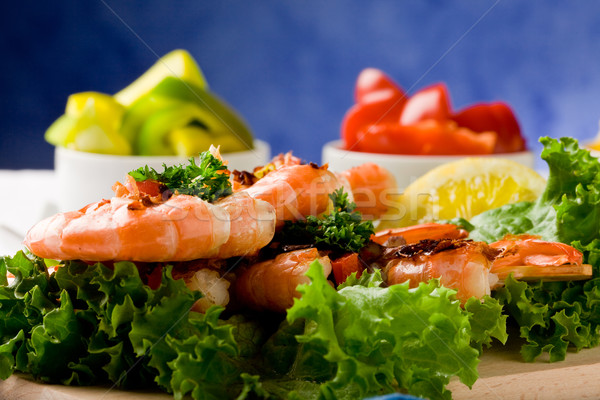 Grillezett garnélák fotó finom saláta ágy Stock fotó © Francesco83