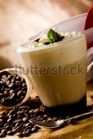 [[stock_photo]]: Crème · fouettée · photo · délicieux · café · grains · de · café