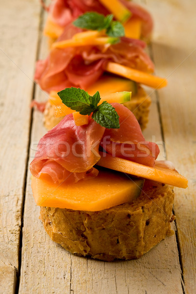 şuncă pepene galben aperitiv fotografie gustos pâine Imagine de stoc © Francesco83