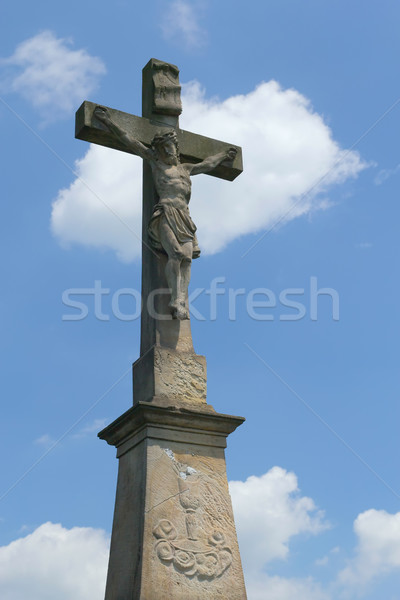 Statue jesus christ Kreuz blauer Himmel Wolken Stock foto © frank11