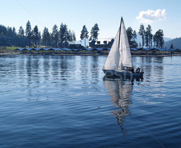 Imagine de stoc: Barcă · cu · pânze · navigaţie · albastru · munte · lac · sport