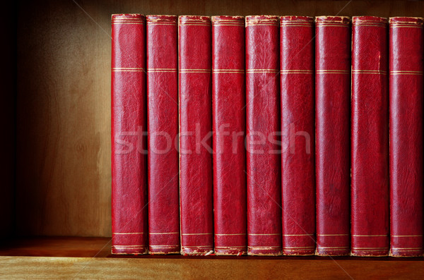 Stockfoto: Rij · oude · boeken · plank · matching