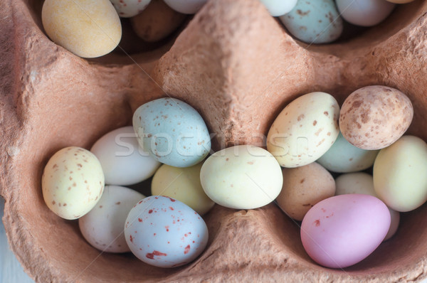 Huevo dulces cartón primer plano vista Foto stock © frannyanne