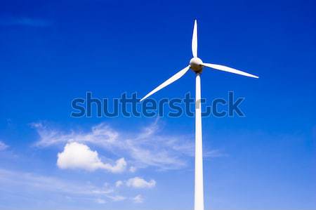 Wiatr energii generator Błękitne niebo niebo technologii Zdjęcia stock © froxx