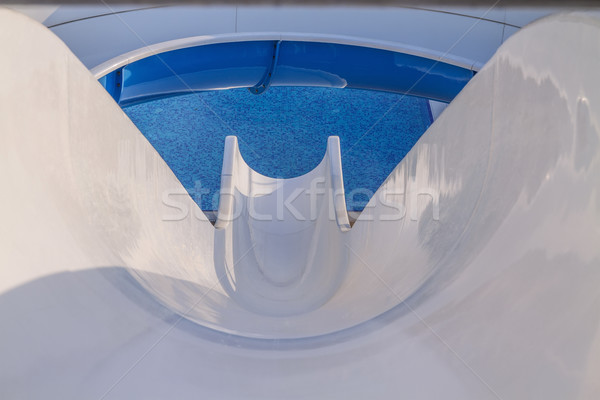 Tobogan de apa piscină vacanţă stropire înot rapid Imagine de stoc © g215