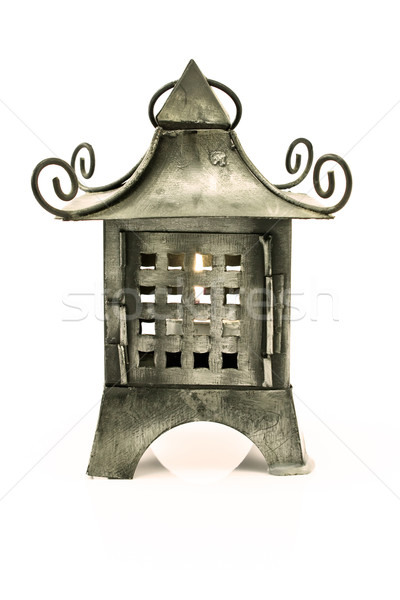 Lanterna vechi izolat alb lumini rugină Imagine de stoc © gavran333