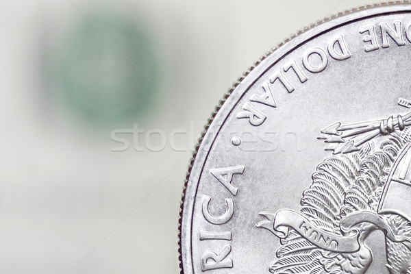 Silber ein Dollar Münze glänzend verschwommen Stock foto © Gbuglok