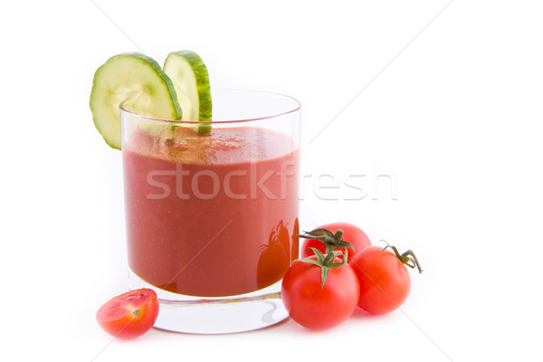 Tomatensap vers komkommer geïsoleerd witte Stockfoto © Gbuglok