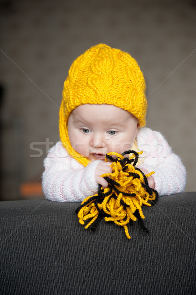 Joli bébé tendre ans jaune chapeau [[stock_photo]] © GekaSkr