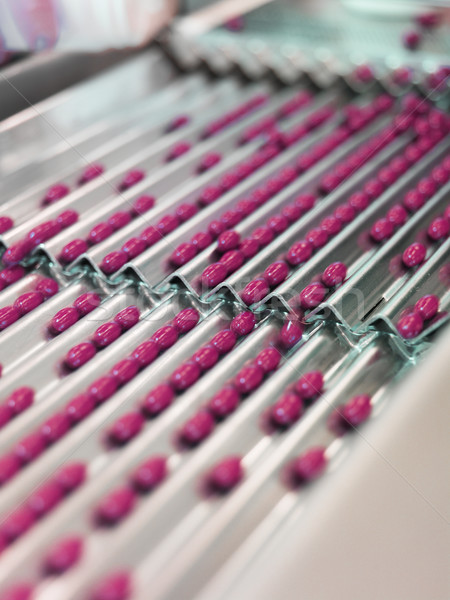 Stock fotó: Gyógyszeripar · rózsaszín · orvosi · tabletták · gyártás · vonal