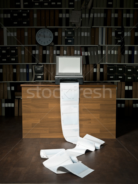 Faxgép papírok iroda óra asztal asztal Stock fotó © gemenacom