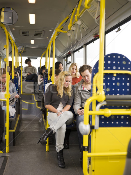 Emberek busz nagyobb csoport lány nők idő Stock fotó © gemenacom
