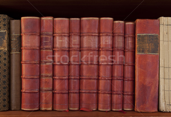 Antic cărţi drept justiţie document Imagine de stoc © gemenacom