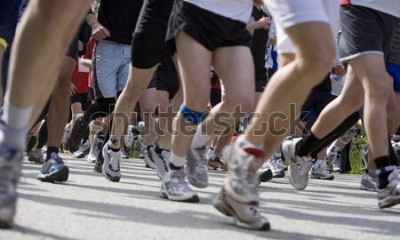 Funcţionare oameni sport rasă sportiv corp Imagine de stoc © gemenacom
