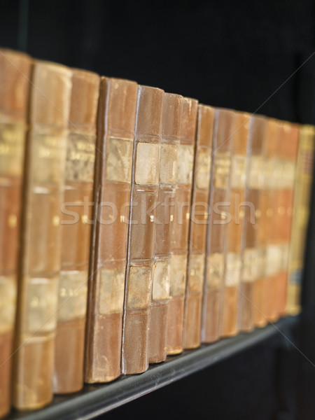 Foto stock: Antigo · livros · livro · couro
