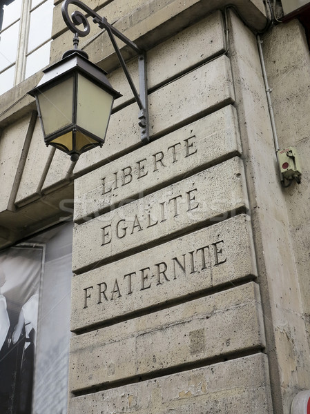 Francuski rewolucja słowa napisany domu ściany Zdjęcia stock © gemenacom