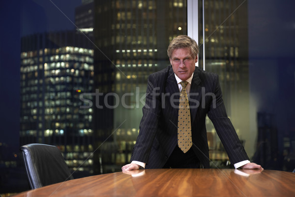 Homem de negócios senior empresário sala de reuniões tabela Foto stock © gemphoto