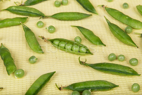 Fresh pea pods Stock photo © GeniusKp