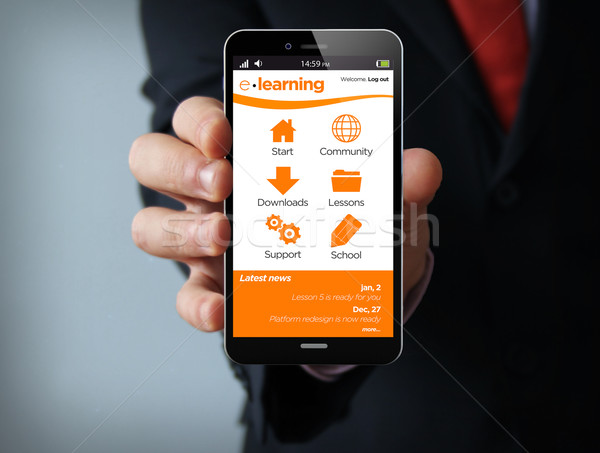 Marketing online smartphone nou educaţie Imagine de stoc © georgejmclittle