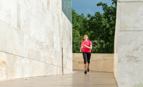 Foto stock: Abstrato · bela · mulher · corrida · edifício · moderno · menina · edifício