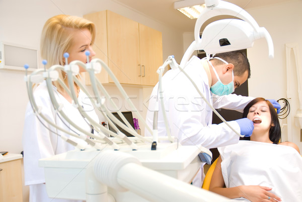 Zdjęcia stock: Stomatologicznych · leczenie · dentysta · pielęgniarki · dziewczyna · medycznych