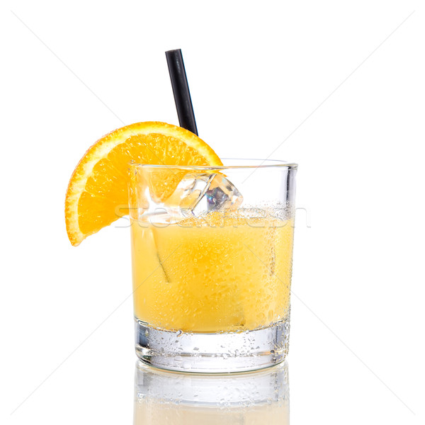 Cocktail izolat alb apă petrecere fruct Imagine de stoc © Geribody