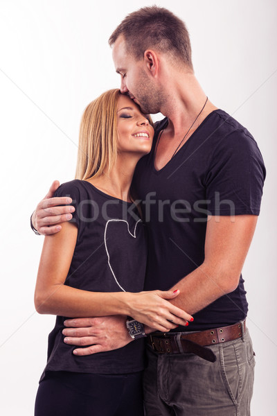 Stockfoto: Liefde · paar · omarmen · studio · man · gelukkig