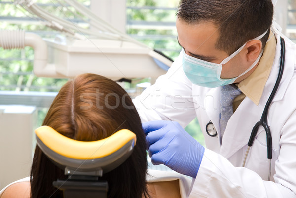 Zdjęcia stock: Stomatologicznych · leczenie · dentysta · patrząc · dziewczyna · medycznych