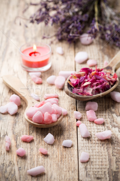 Homeopathische zeezout lavendel drogen bloemen houten Stockfoto © gitusik