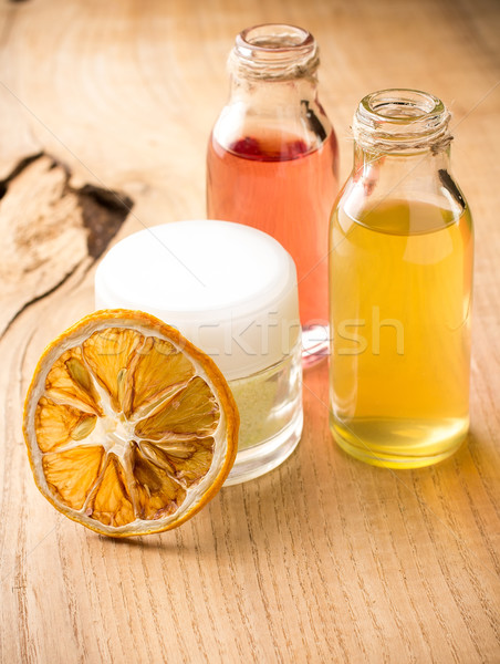Aromaterapie corp ulei spa natură Imagine de stoc © gitusik