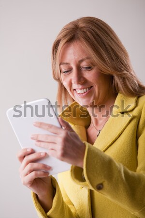 Ziemlich blonde Frau Tablet glücklich weiß digitalen Stock foto © Giulio_Fornasar
