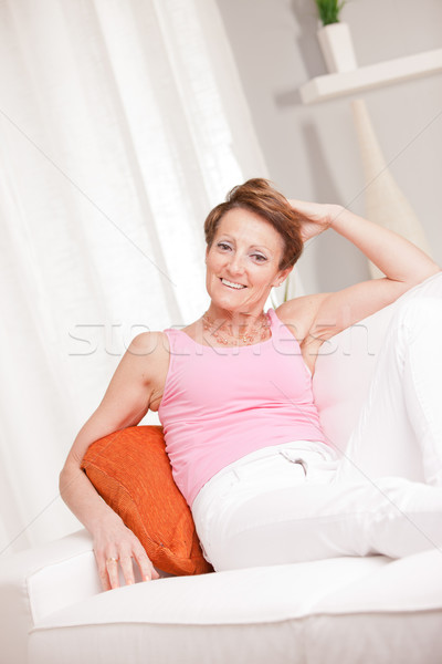 érett friss nő boldog öregasszony egészséges Stock fotó © Giulio_Fornasar