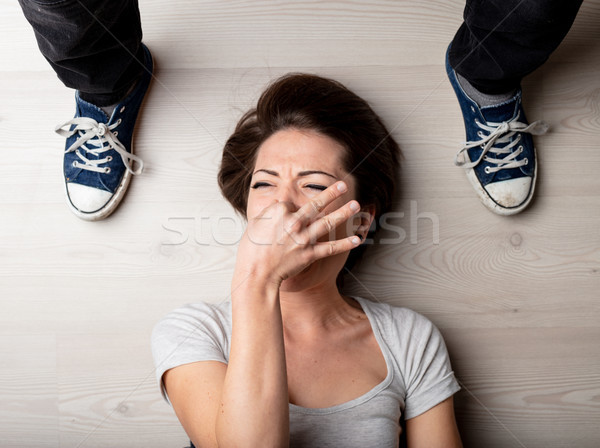 Frau halten Nase Geruch Fuß Turnschuhe Stock foto © Giulio_Fornasar