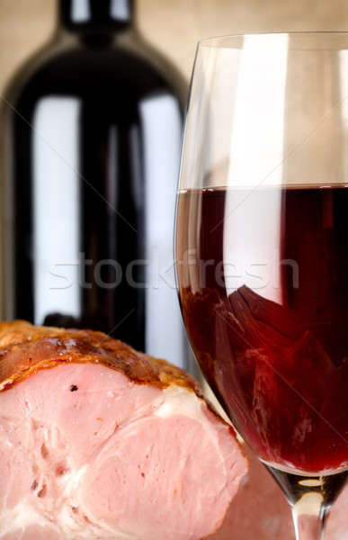 Foto stock: Copo · de · vinho · bacon · velho · lona · vinho · vidro