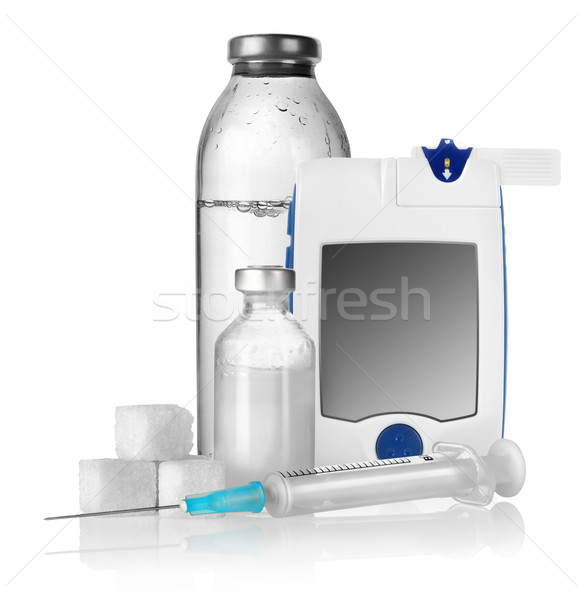 Insuline chute contre sucre isolé blanche [[stock_photo]] © Givaga