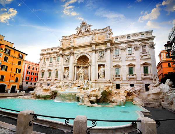 Szökőkút gyönyörű Róma Olaszország égbolt kék Stock fotó © Givaga