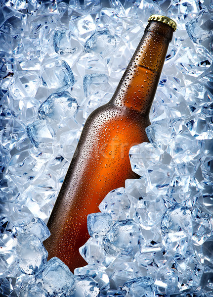 Foto stock: Marrón · botella · hielo · aislado · blanco · bar