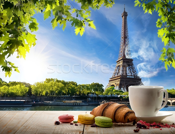 Foto d'archivio: Colazione · panetteria · tavolino · da · caffè · eiffel · torre · cielo